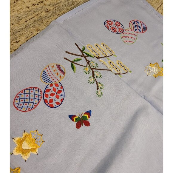 Linen 33x34" Tablecloth Handmade Ukraine Eggs Butterfly Flowers Blue Colorful - Picture 9 of 13